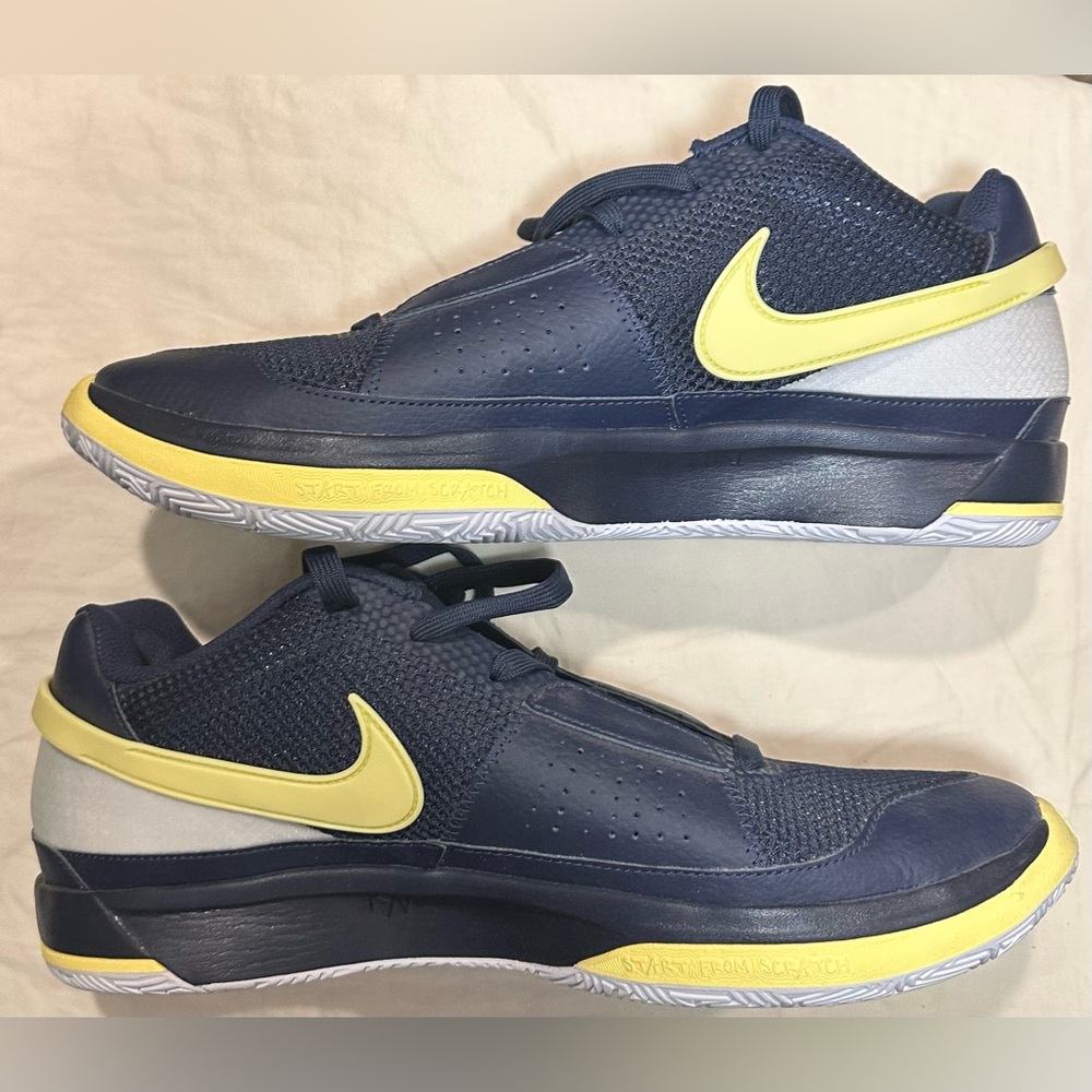 Nike Ja 1 basketball shoes. Ja Morant tribute to Murray State College Mens 12
